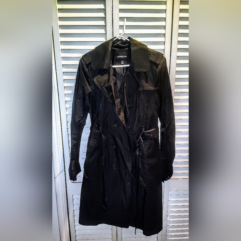 Women's Raincoat